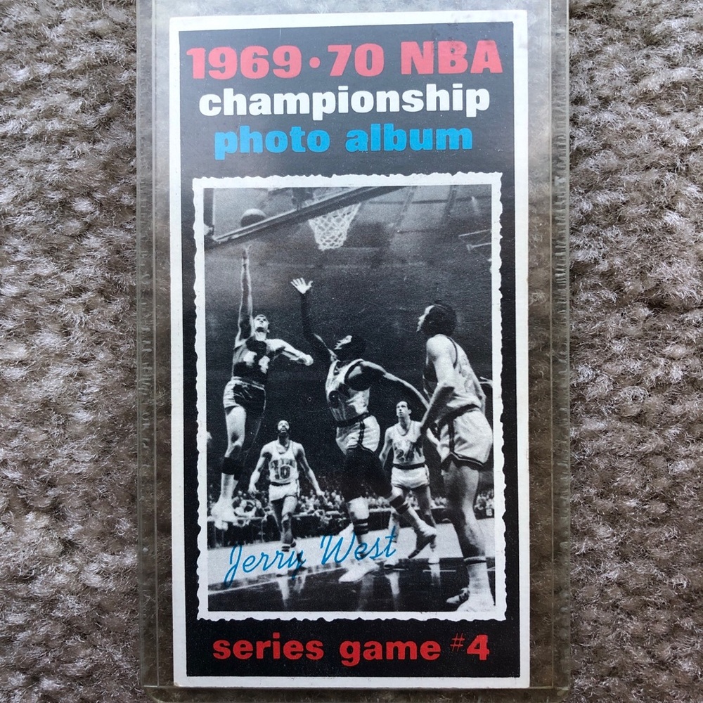 Jerry West Signed 1971 Photo Album Topps Card Autographed LA Lakers HOF